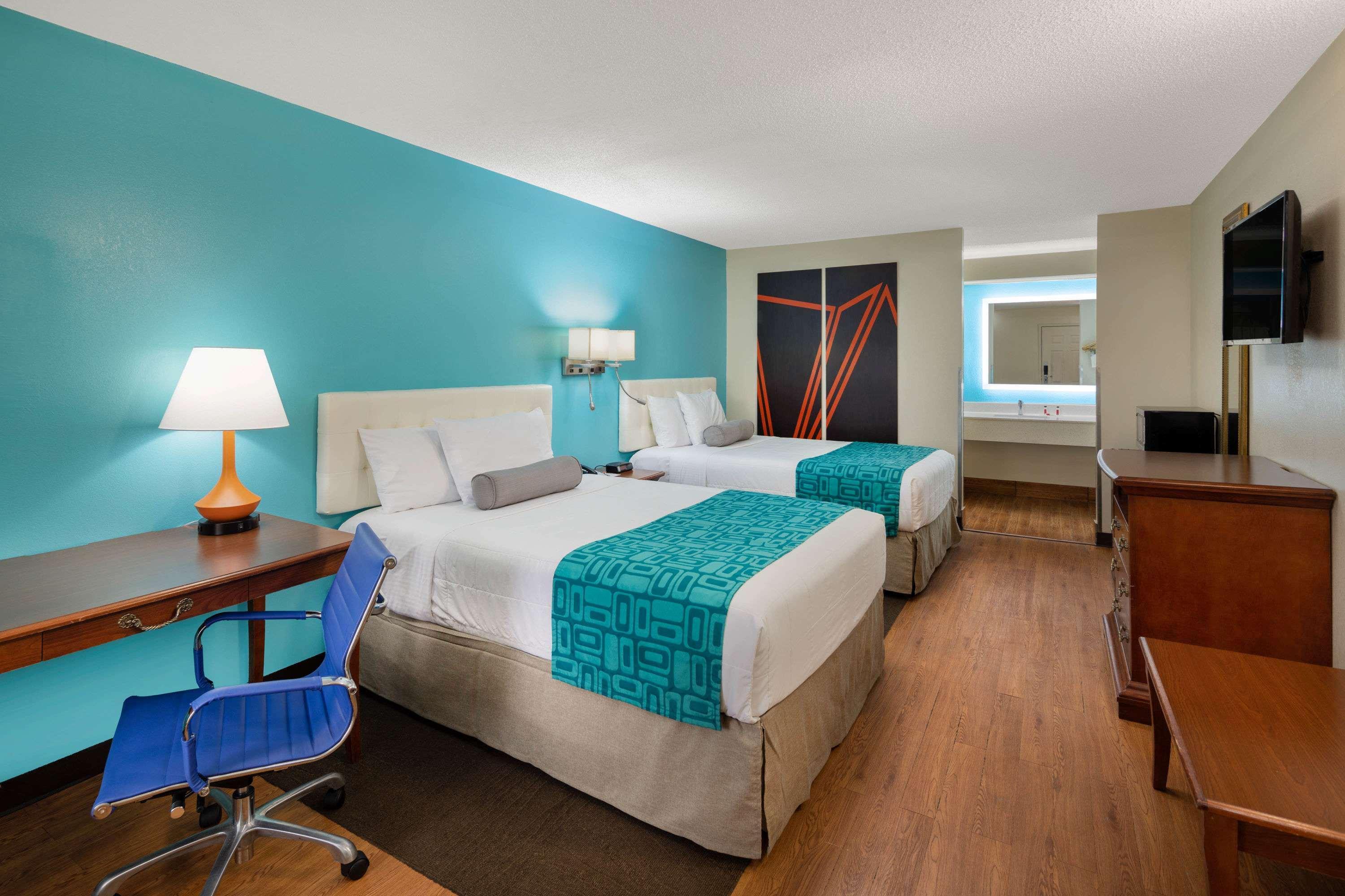 Howard Johnson By Wyndham Savannah Ga Τζώρτζταουν Εξωτερικό φωτογραφία