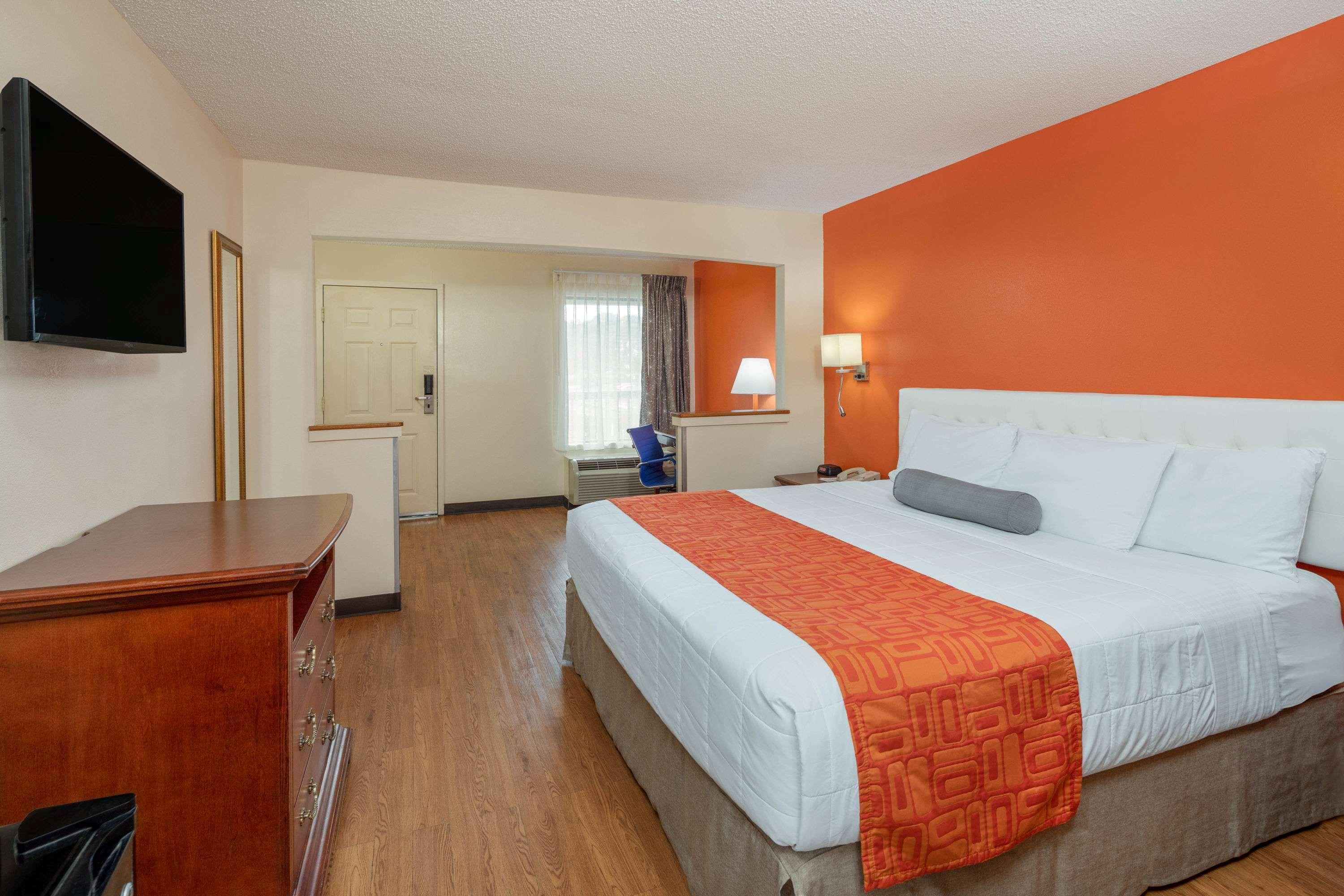 Howard Johnson By Wyndham Savannah Ga Τζώρτζταουν Εξωτερικό φωτογραφία