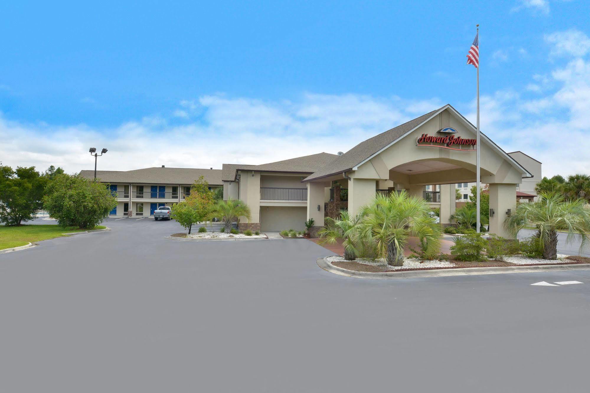 Howard Johnson By Wyndham Savannah Ga Τζώρτζταουν Εξωτερικό φωτογραφία