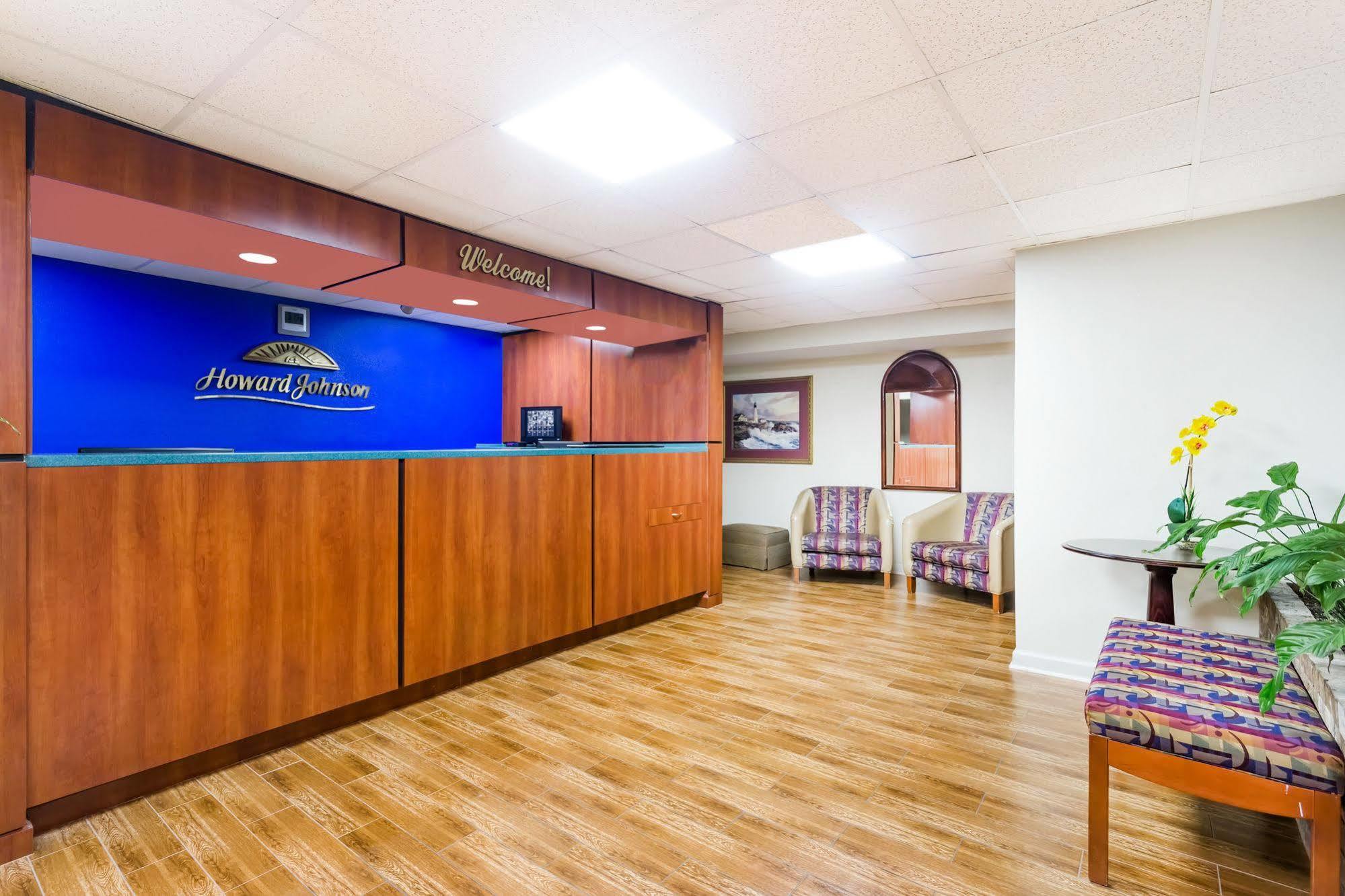 Howard Johnson By Wyndham Savannah Ga Τζώρτζταουν Εξωτερικό φωτογραφία
